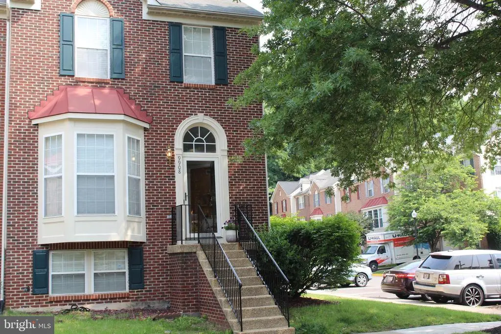 9908 Greenspire Way, Bowie