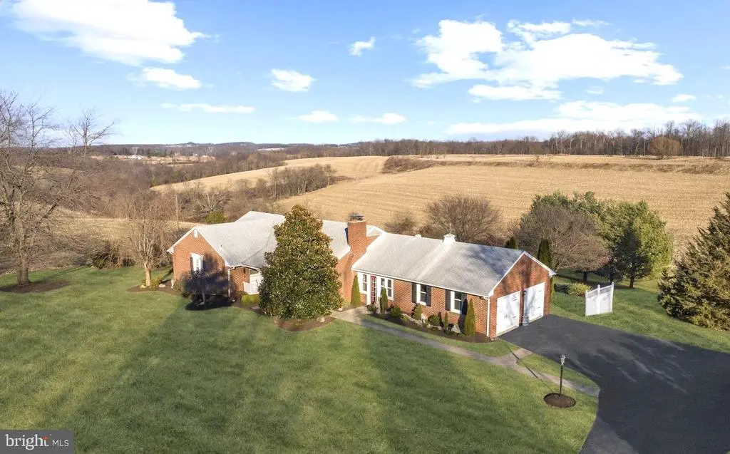 7001 Watersville Rd, MOUNT AIRY