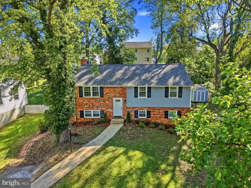721 Fairway Dr, ANNAPOLIS