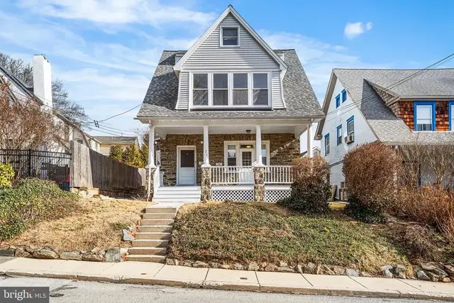 237 N Essex Ave, Narberth
