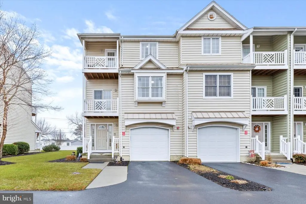 9823 Golf Course Rd #10, Ocean City