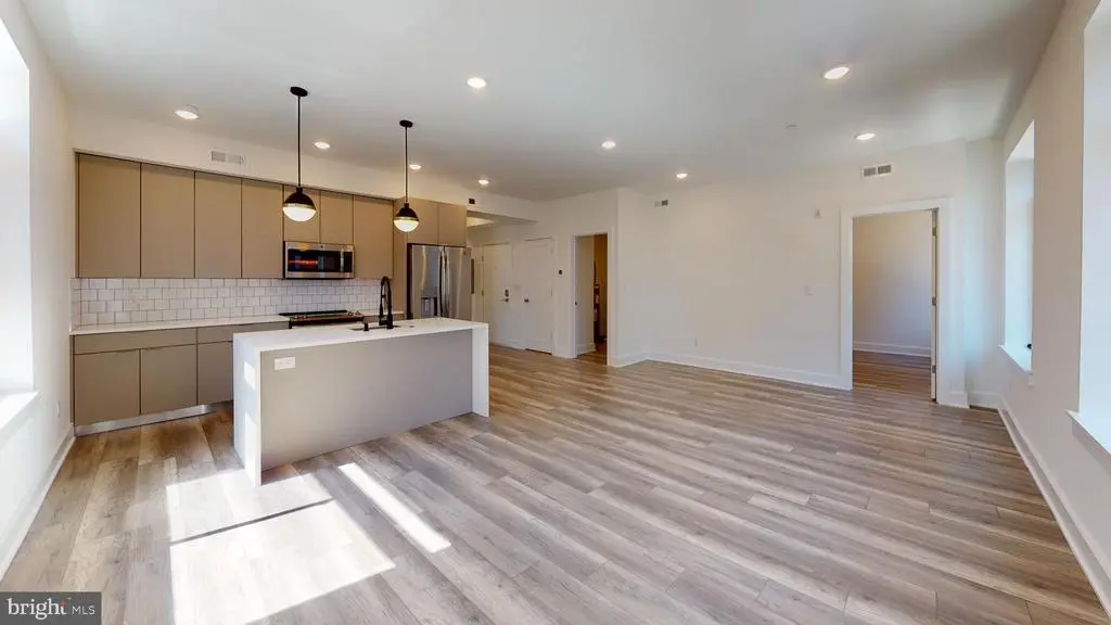 812 N 16th St #6, Philadelphia