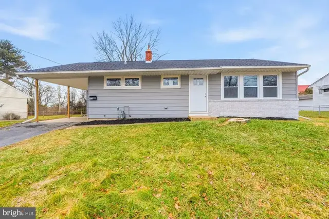 642 Andrews Rd, Aberdeen