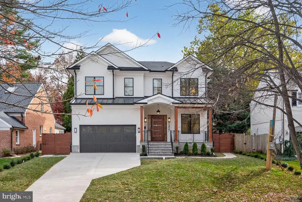 5407 Center St, CHEVY CHASE