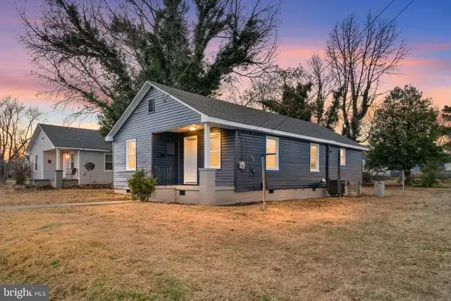 403 Wolf St, Emporia
