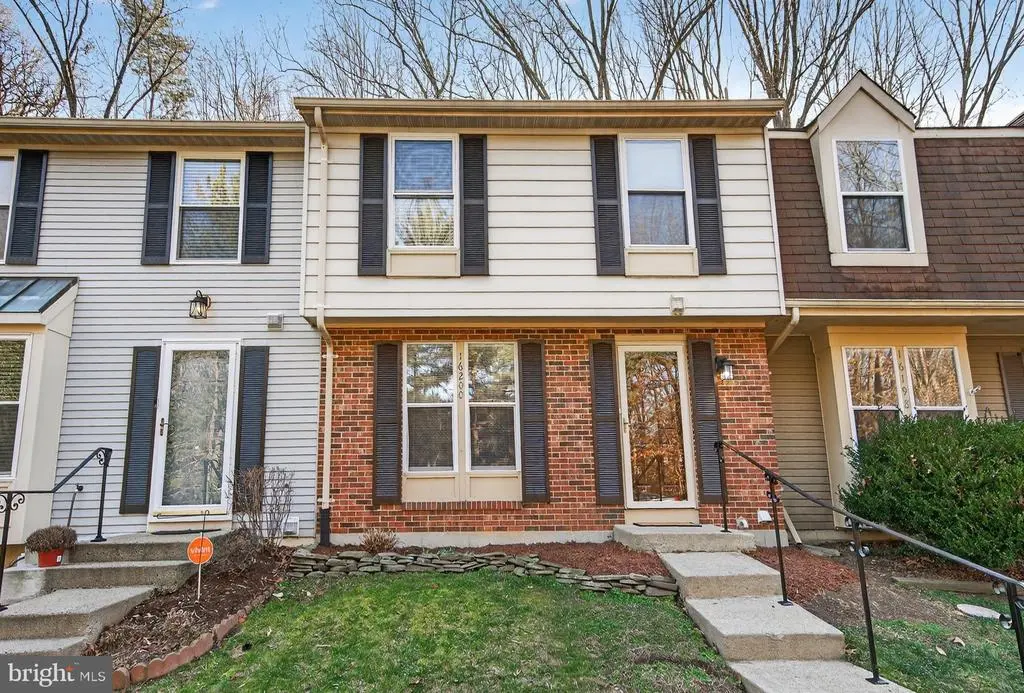 16200 Henderson Ln, DUMFRIES