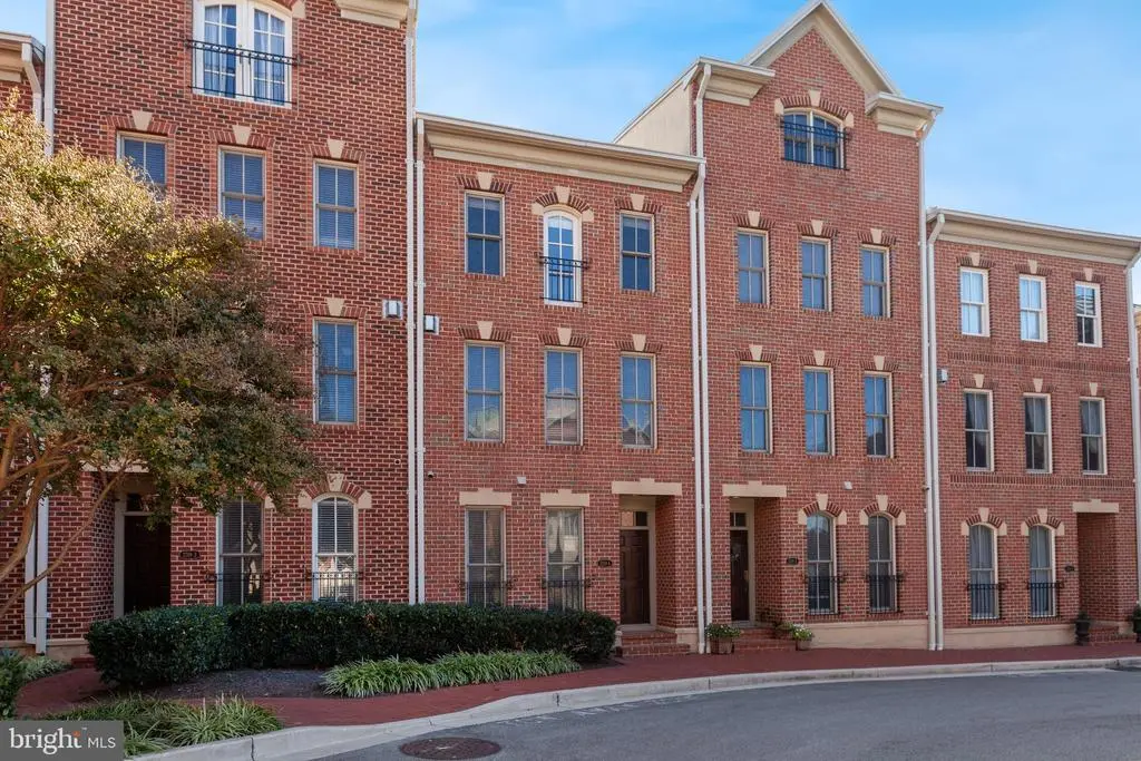 2319 Boston St #4, Baltimore