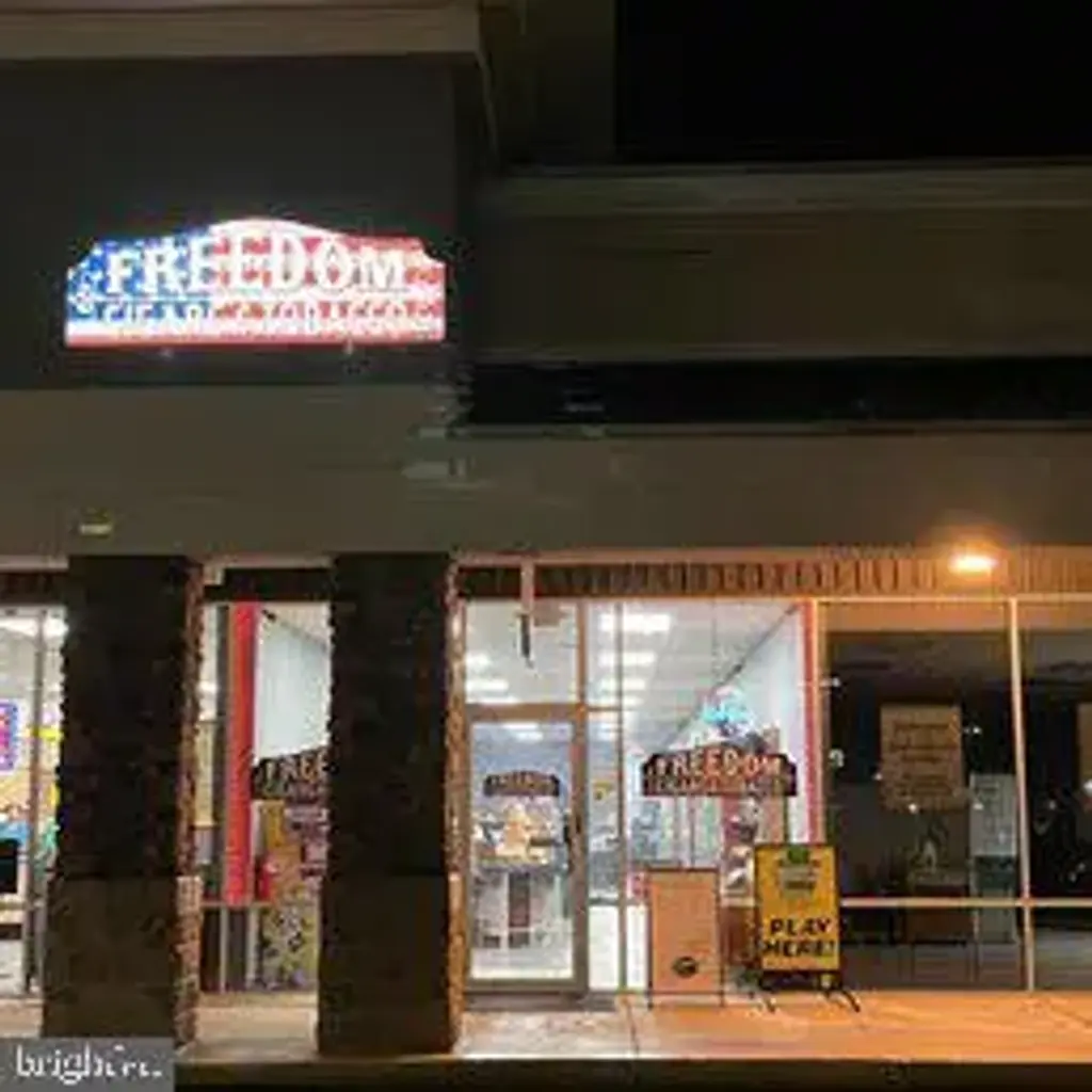 Freedom Cigars And Tobacco, ETTERS