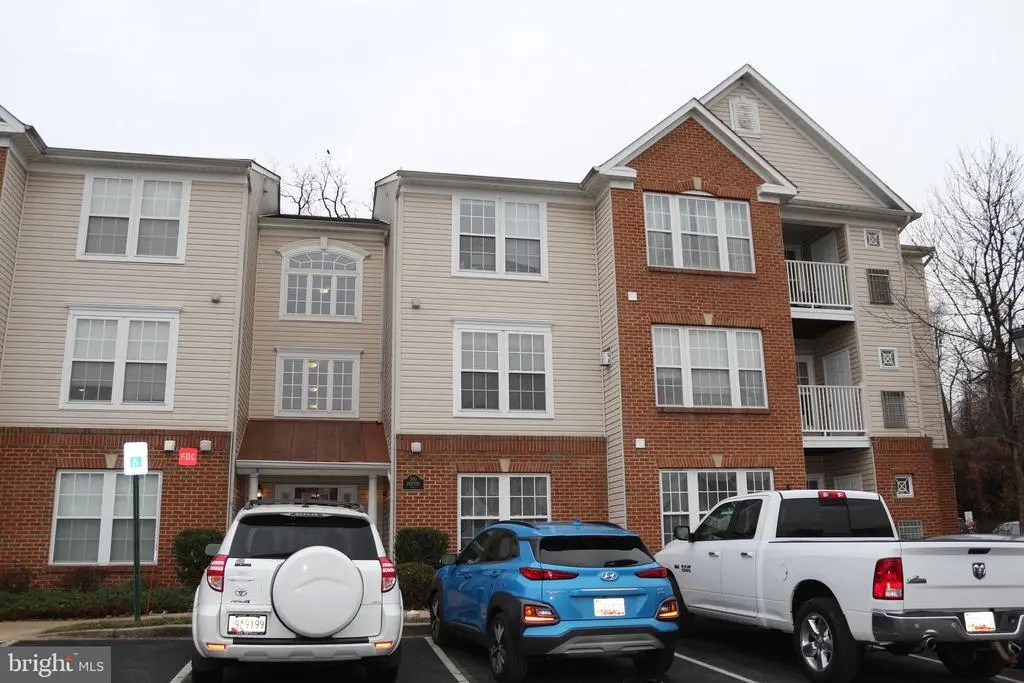 500 Patton Cir #7h, Frederick