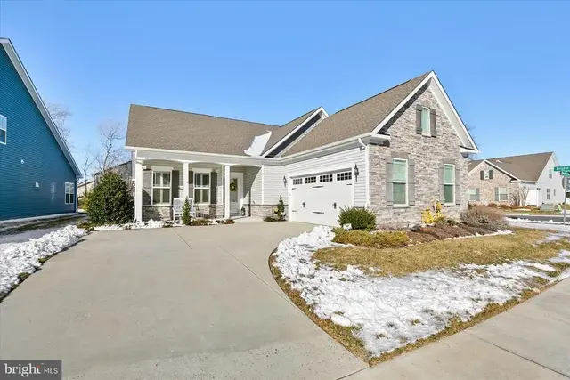 54 Beach Club Ave, Ocean View