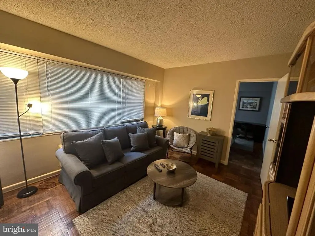 2141 I St Nw #615, WASHINGTON