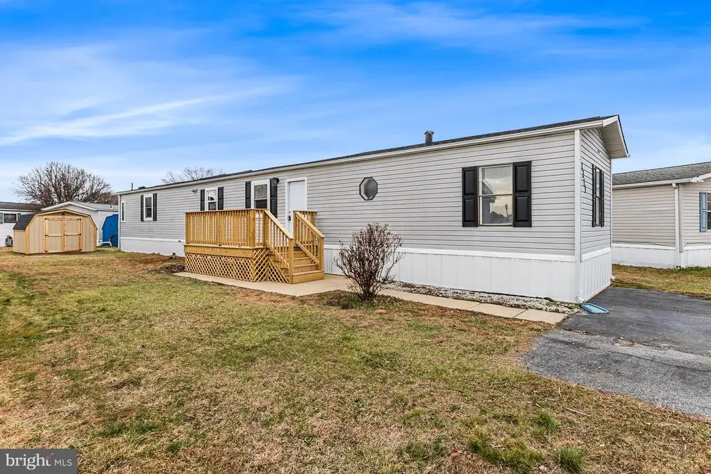 1211 Donna Marie Way, Bear