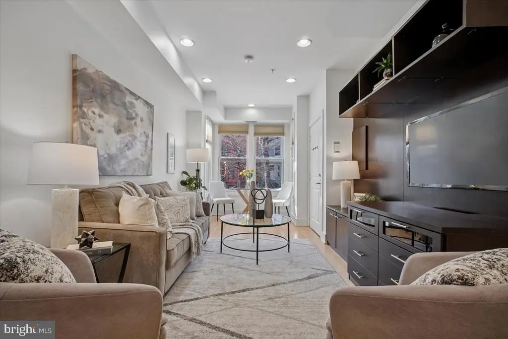 1215 11th St Nw #1, WASHINGTON