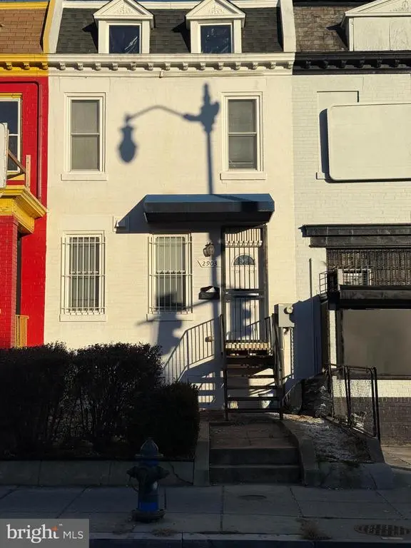 2903 Sherman Ave Nw, Washington