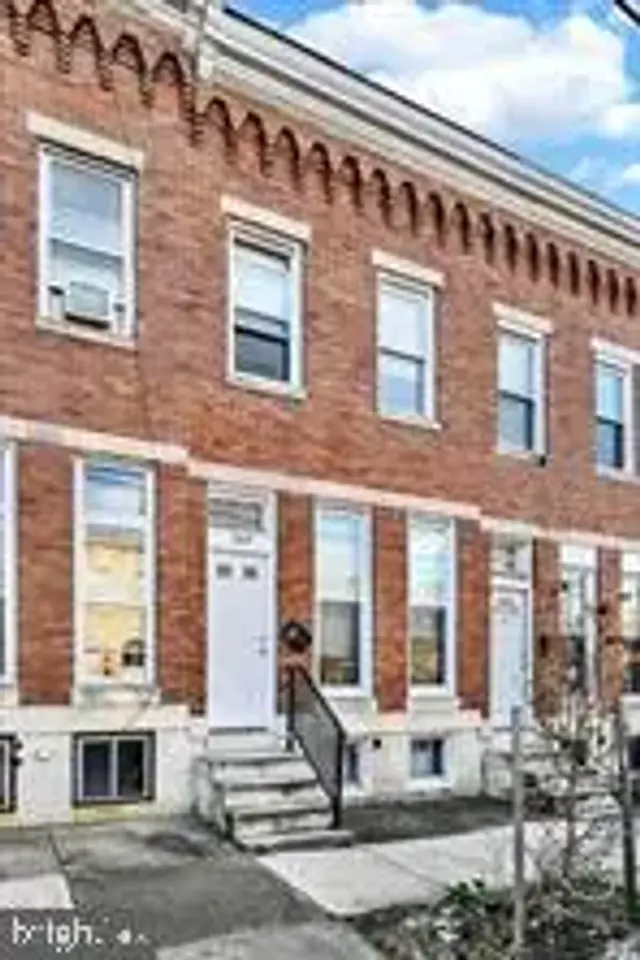 2621 E Oliver St, Baltimore