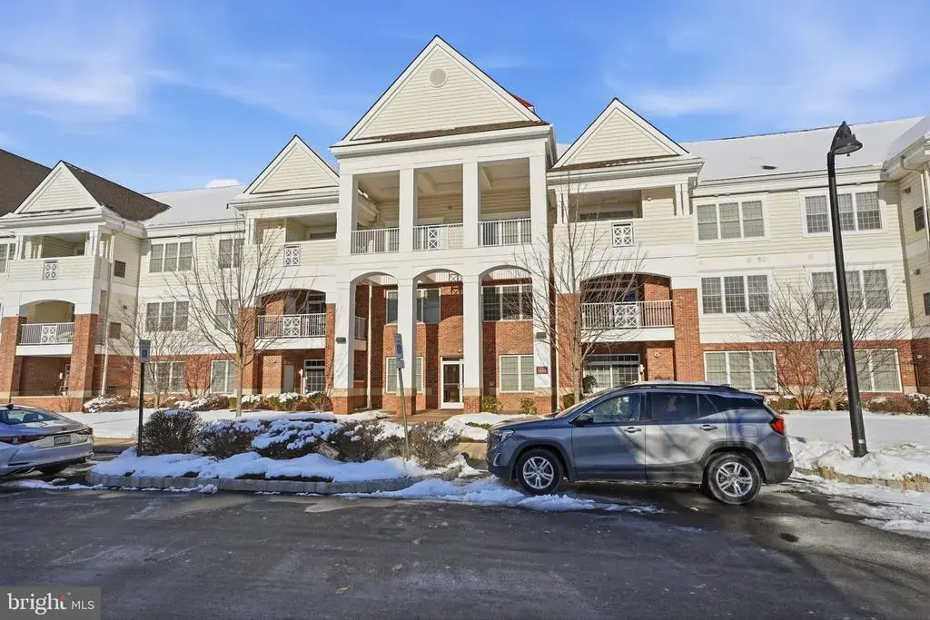 5211 Meridian Blvd, WARRINGTON