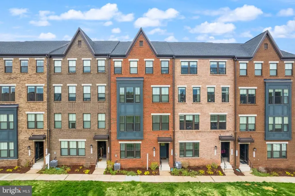 43361 Radford Divide Ter, ASHBURN