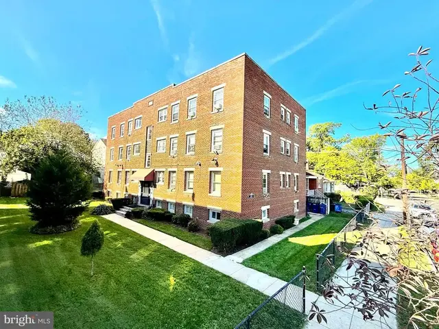 5111 Ayers Pl Se, Washington