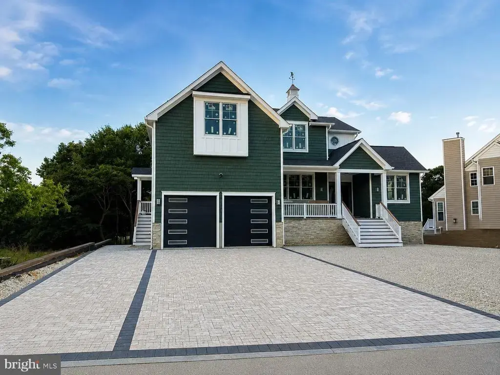 208 Country Club Blvd, TUCKERTON
