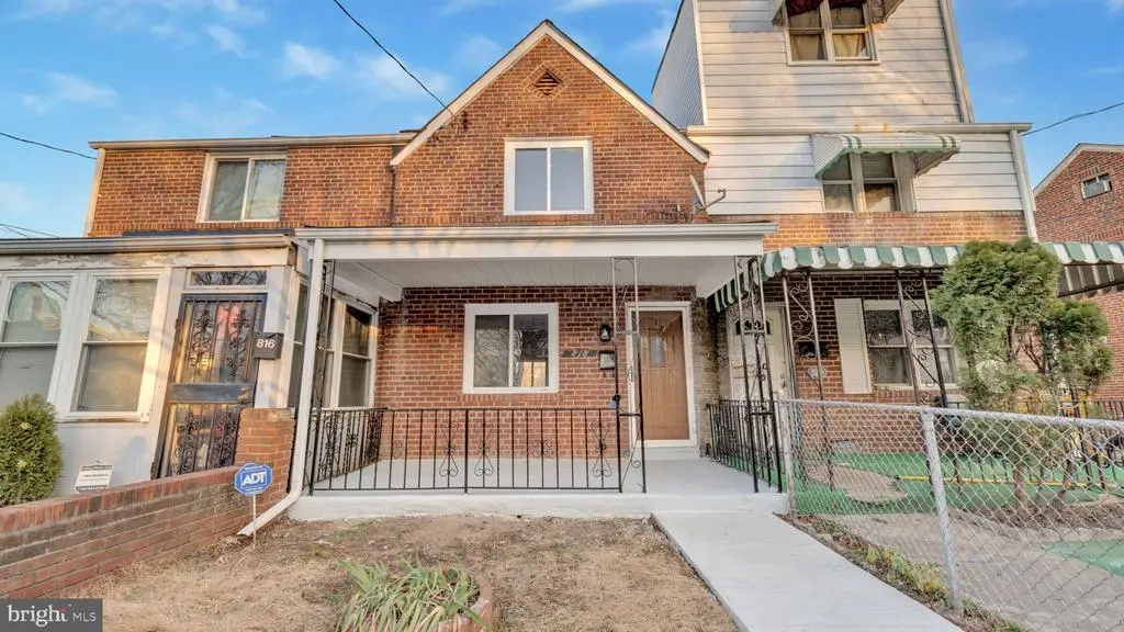 818 51st St Se, Washington