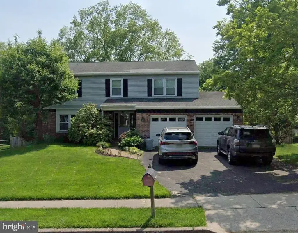 1806 Gait Cir, WARRINGTON