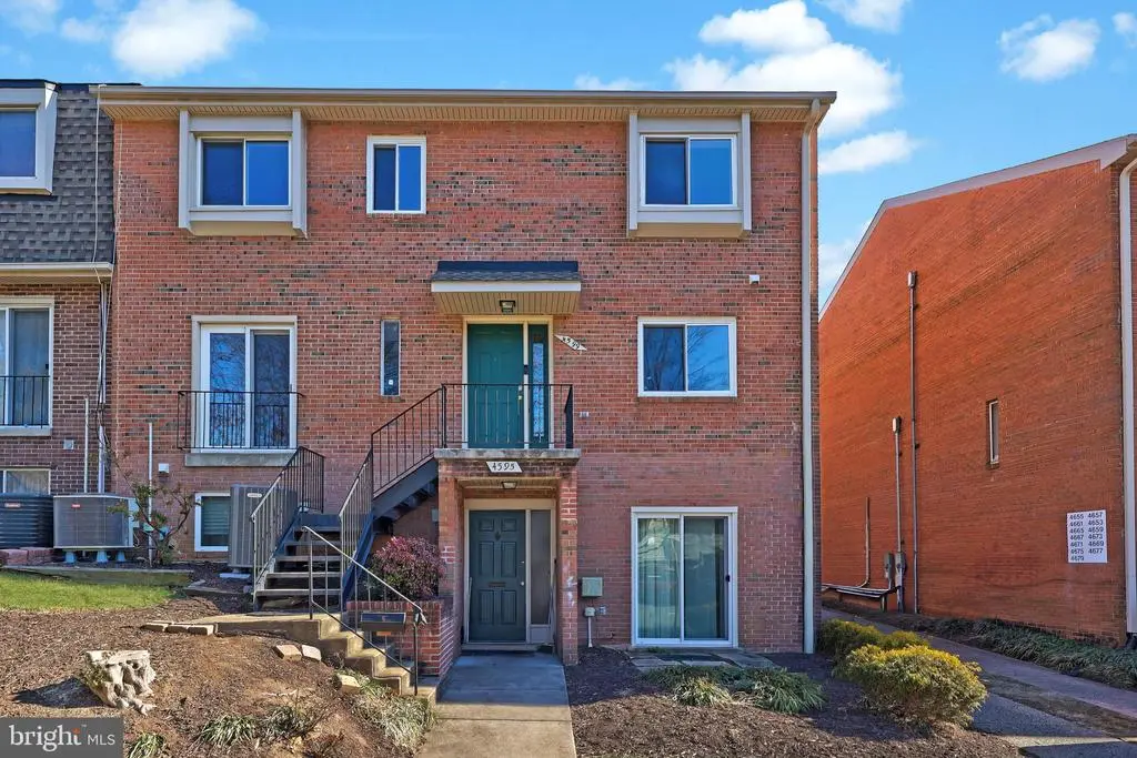 4599 Logsdon Dr #37, ANNANDALE