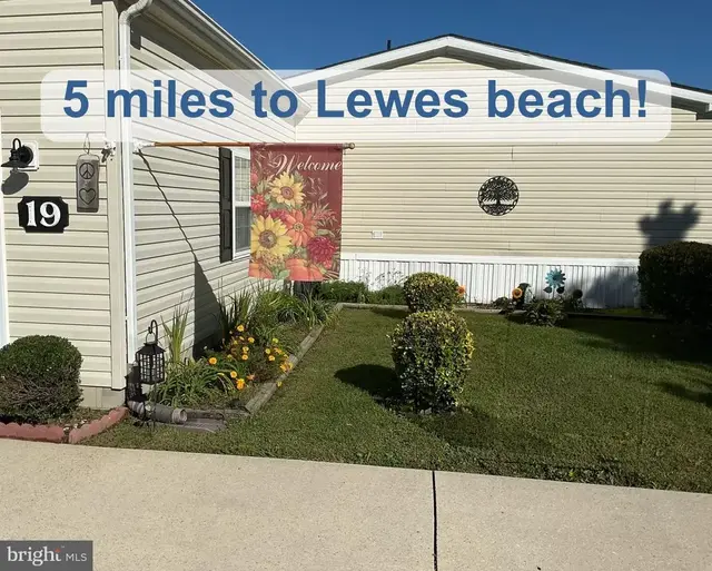 19 Mayfair Ln, Lewes
