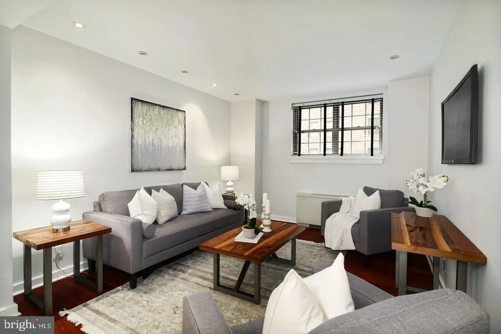 219-29 S 18th St #1121, Philadelphia