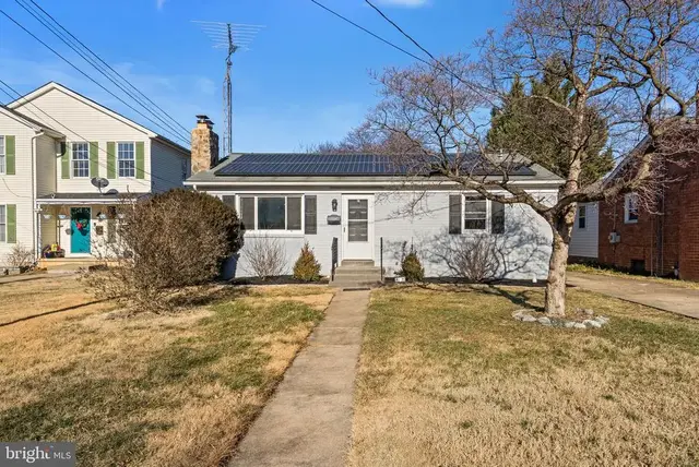 419 Columbus Ave, Frederick