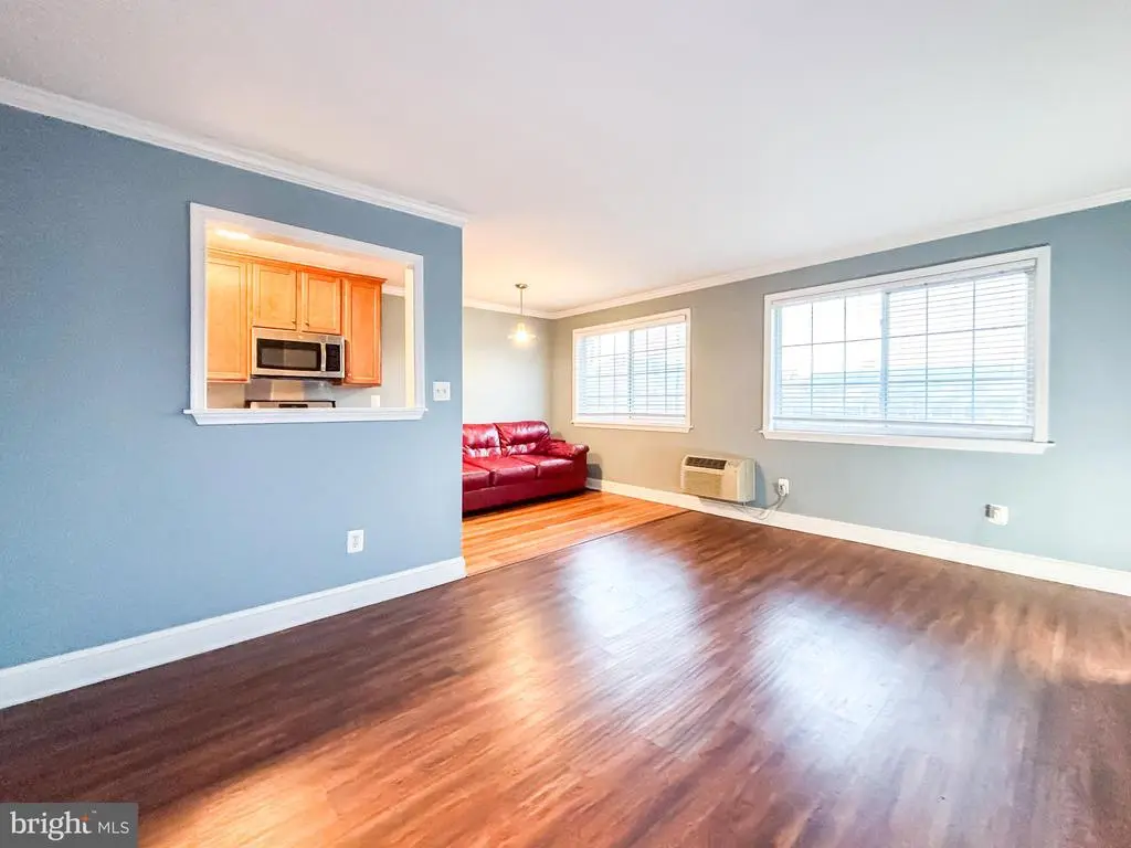 610 Main St #506, Laurel