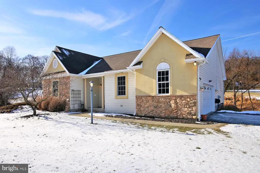 805 Mount Wilson Road, LEBANON