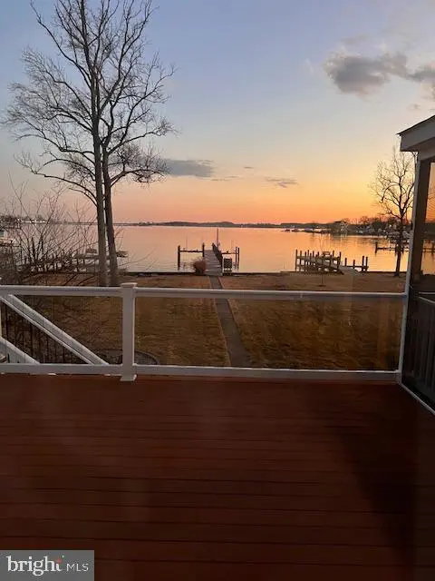 903 Oakdene Rd, Middle River