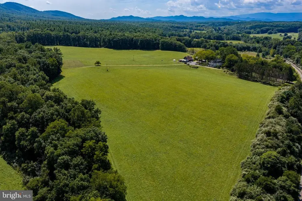 33940 Mountain Valley Rd, MILLBORO