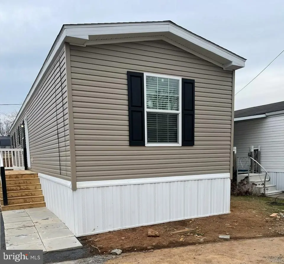 19 Conestoga Mnr, LEOLA