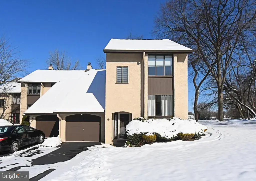 71 Golf Club Dr, LANGHORNE