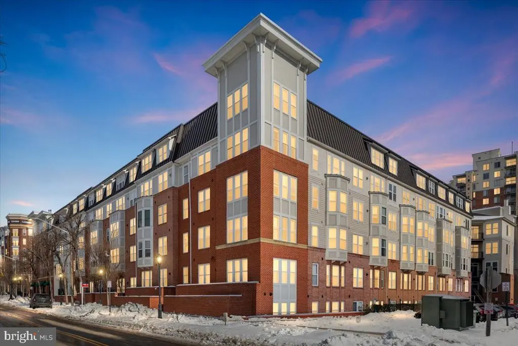 2655 Prosperity Ave #102, FAIRFAX