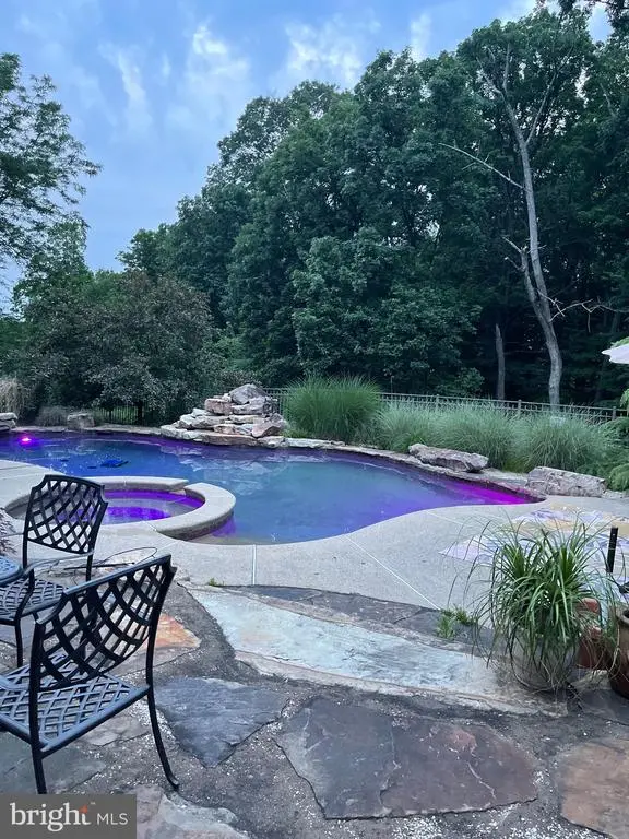 Photo of Listing #PABU2112758