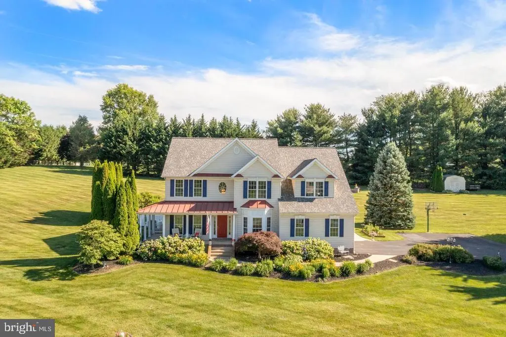 1687 Village Green Dr, WOODBINE