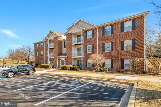 3847 Shadywood Dr #2d, Jefferson