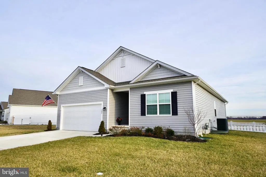 340 Pontoon Dr, FELTON