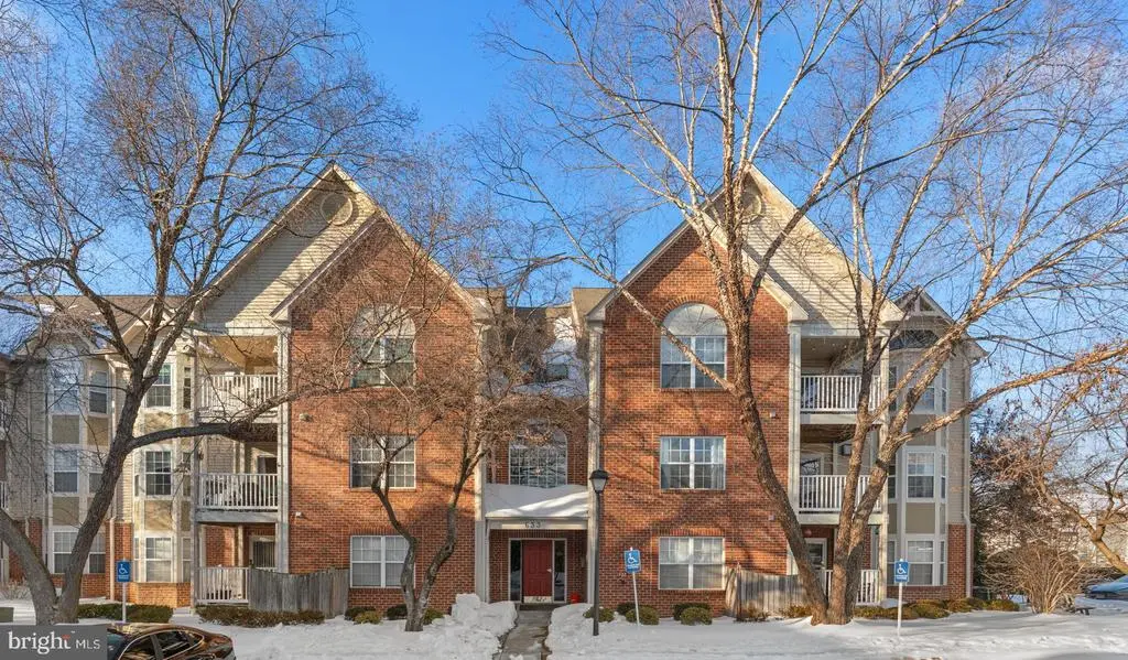 633 Admiral Dr #308, ANNAPOLIS