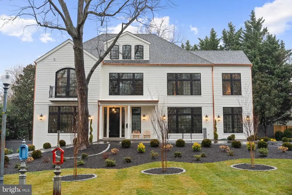 5125 Upton St Nw, WASHINGTON