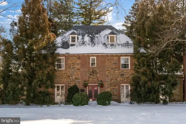 3609 Greenway, Baltimore