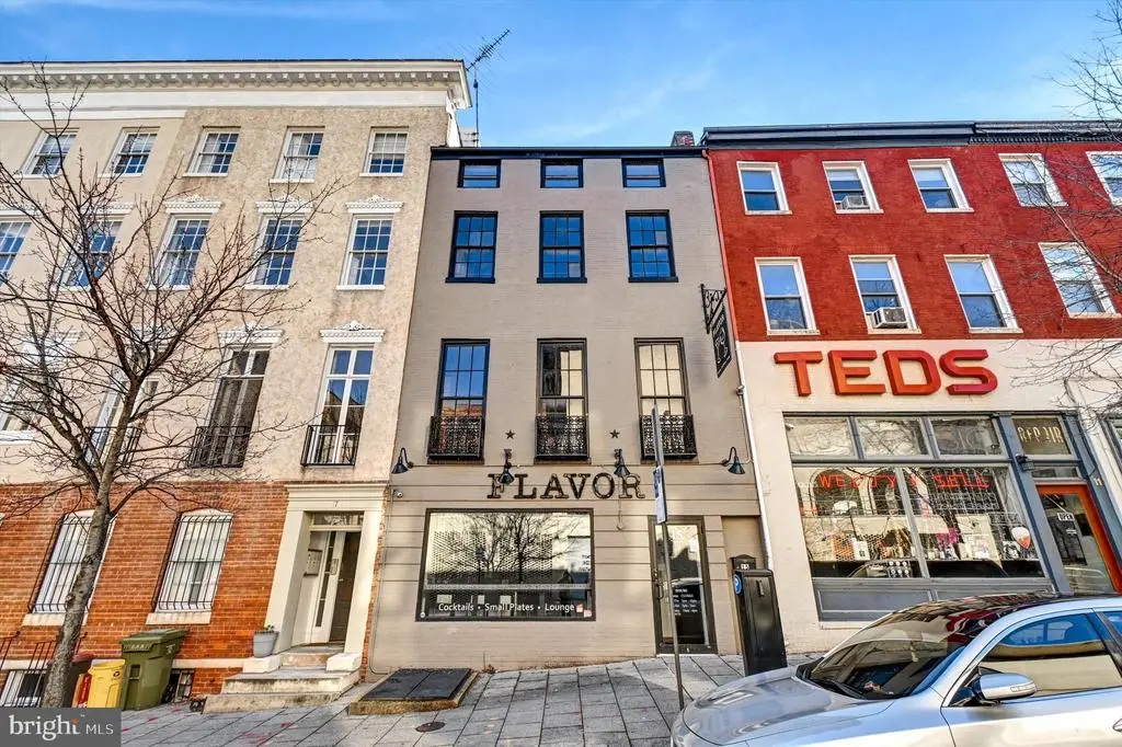 15 E Centre St, BALTIMORE