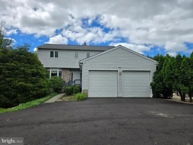 2276 S Valley Forge Rd, Lansdale