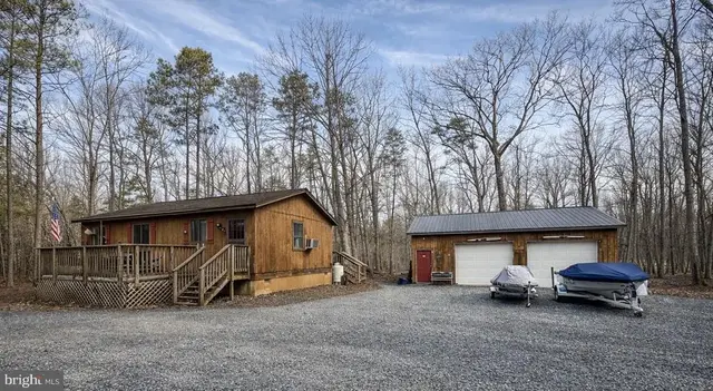 518 Linda Ln, Mineral