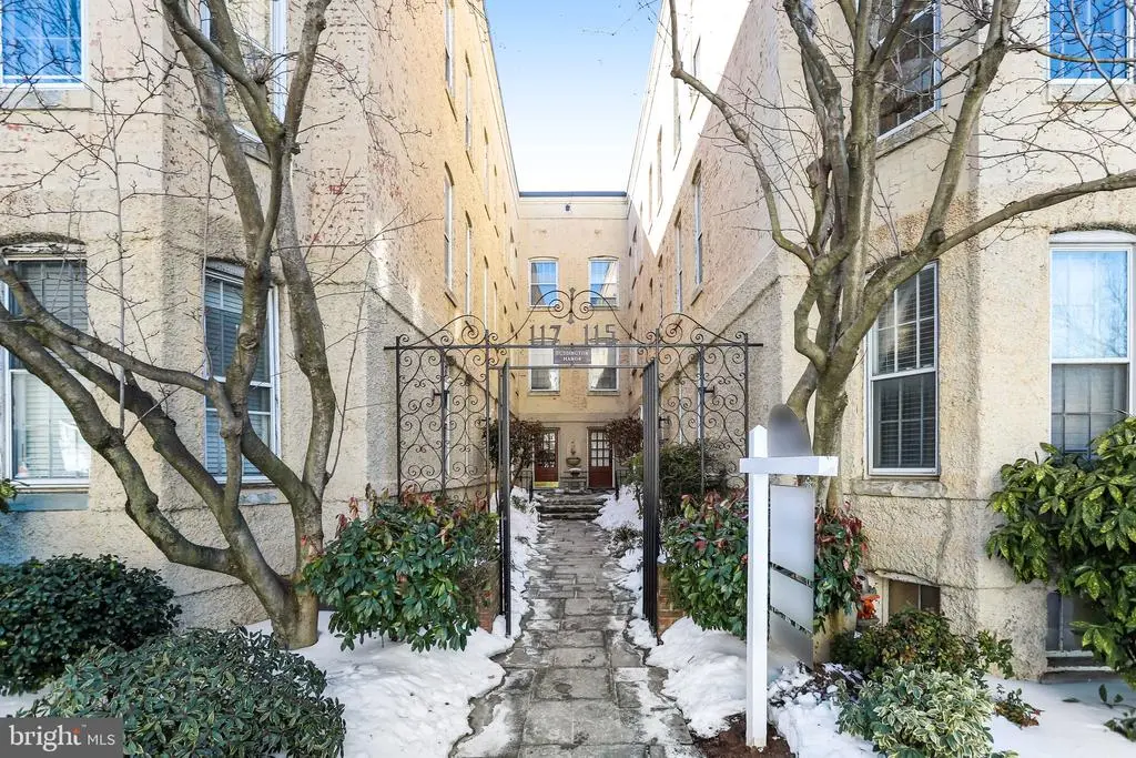 115 E St Se #302, WASHINGTON