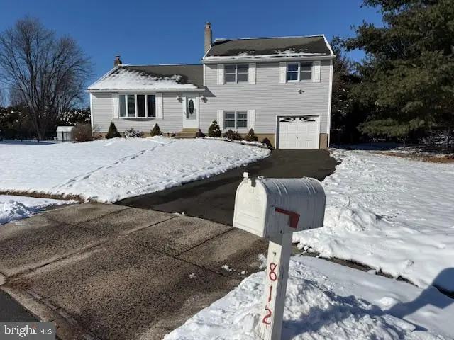 812 Lillian Ln, WARMINSTER