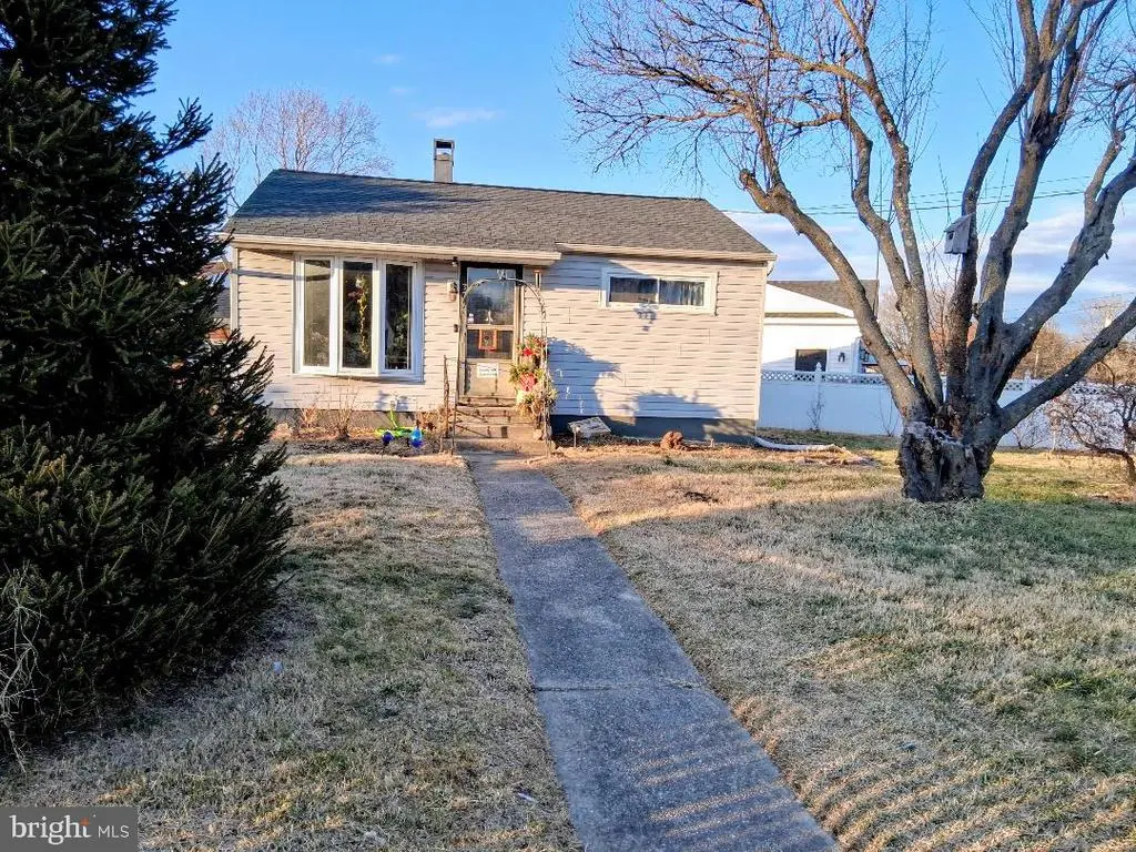 102 Fernglen Ave, Glen Burnie