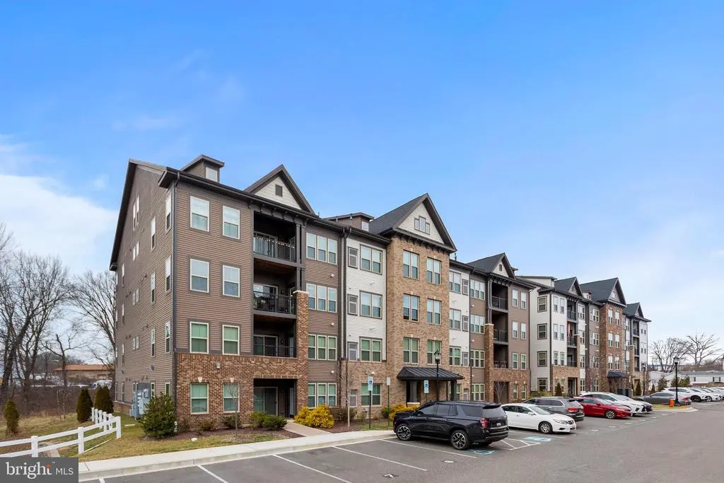 10120 Seattle Slew Ln #p, Laurel